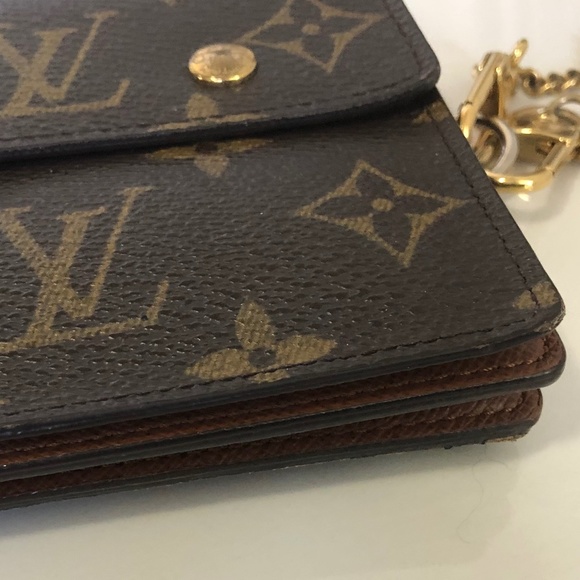 Authentic Louis Vuitton Monogram Accordion Wallet with Chain - Picture 4 of 13